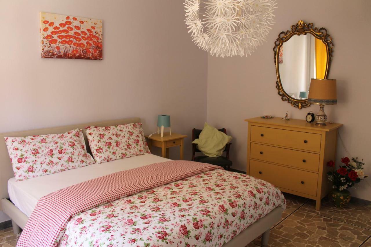 Appartamento Monteverde โรม ภายนอก รูปภาพ