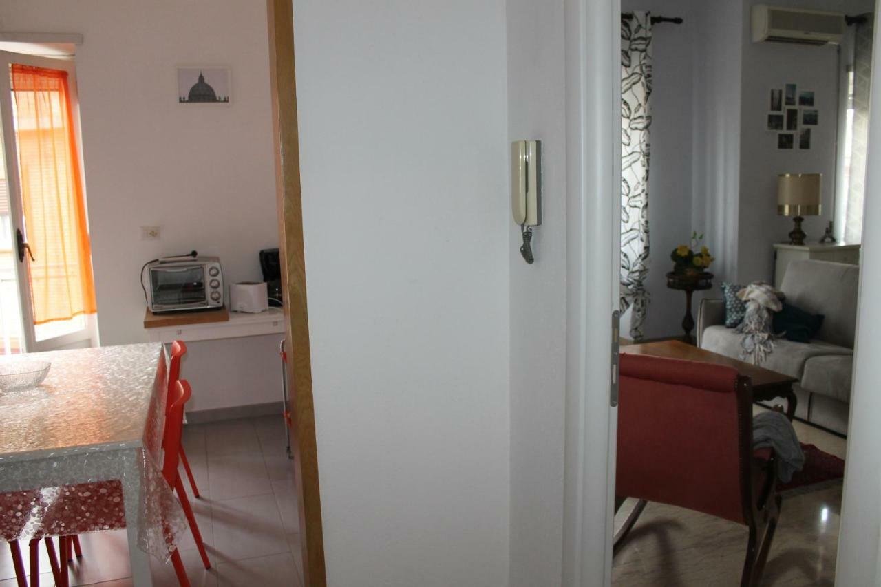 Appartamento Monteverde โรม ภายนอก รูปภาพ